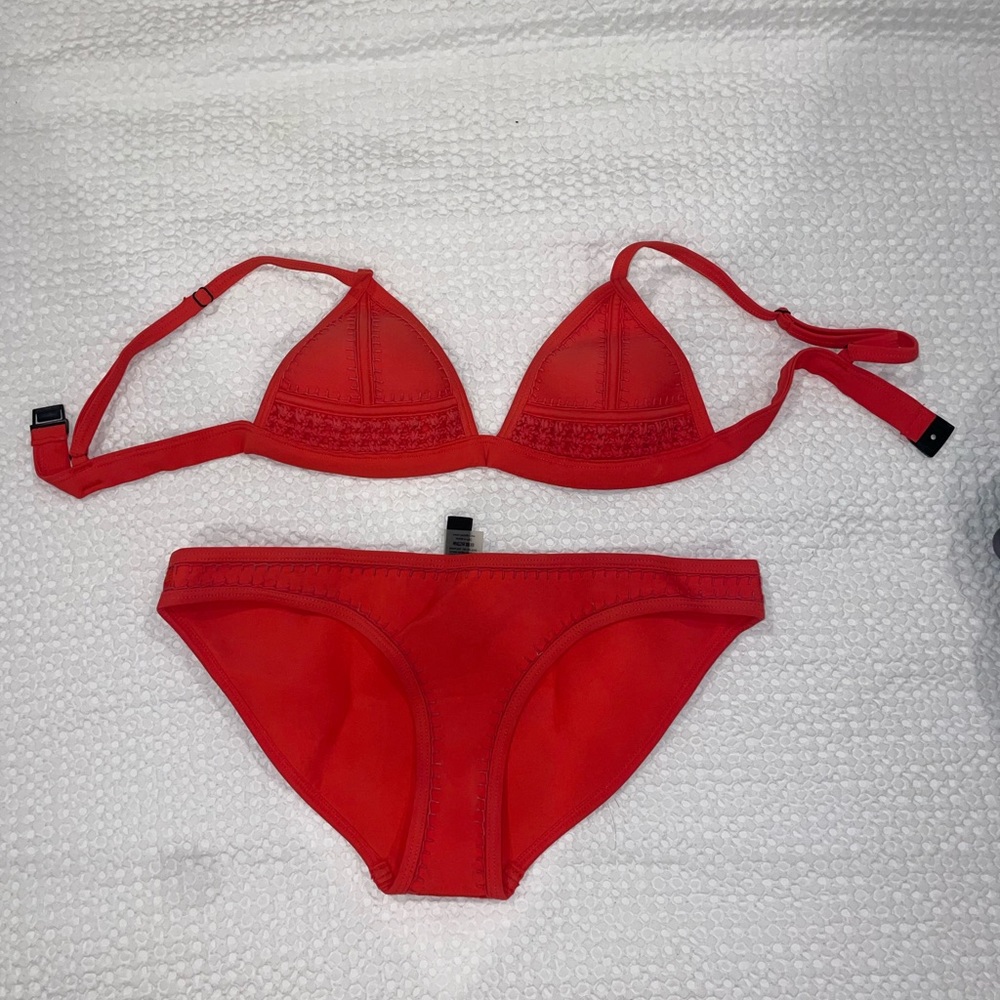 TRIANGL red bikini